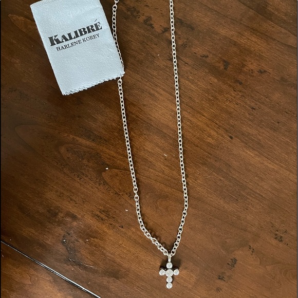 Harlene Korey Kalibre sterling necklace with CZ cross pendant - Picture 1 of 3